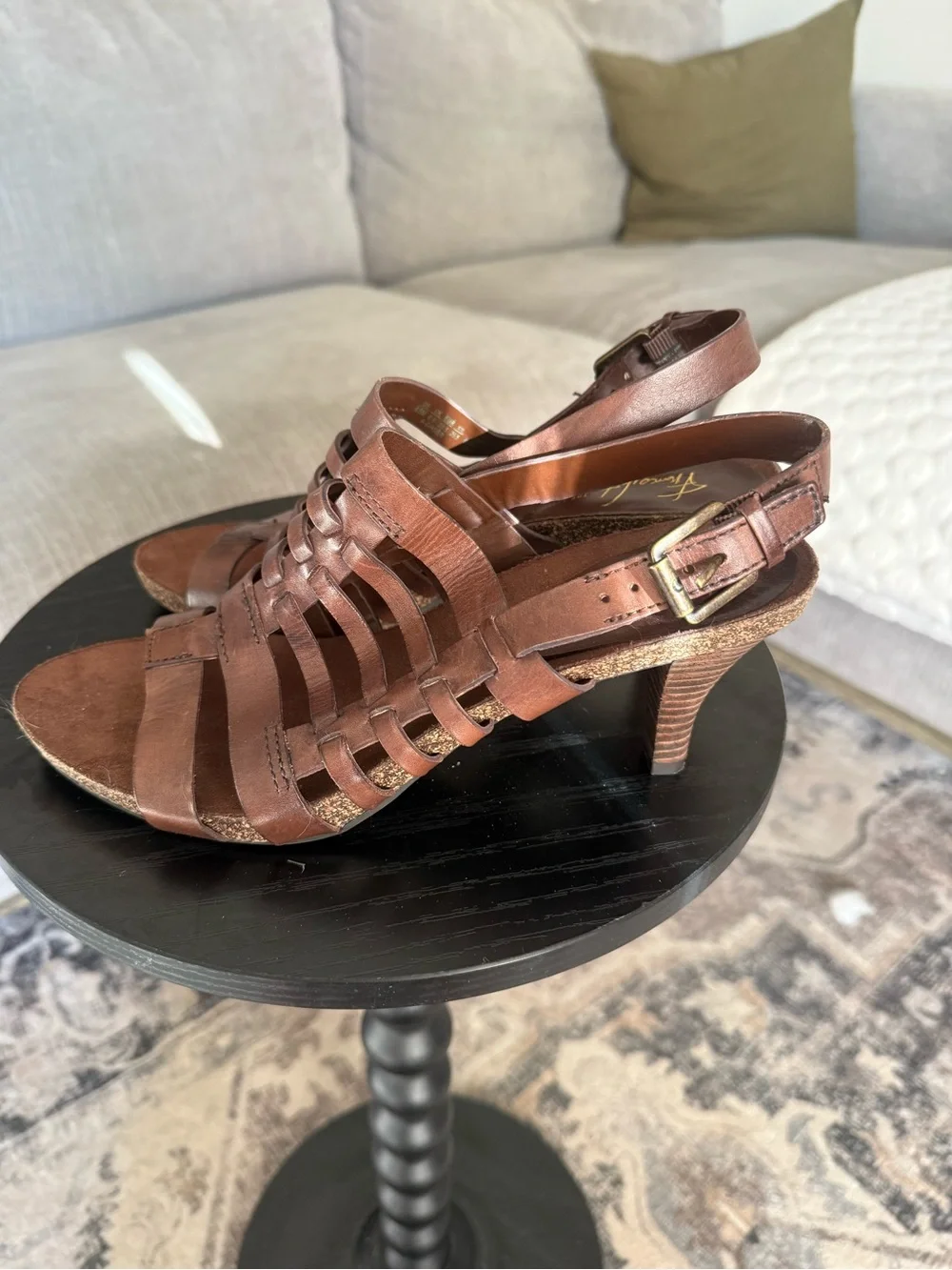Franco Sarto Artists Collection Dark Brown Leather Strappy Sandals SZ 8.5